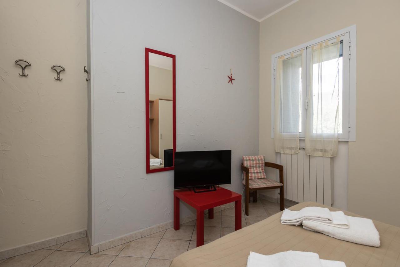Veggia Butega Villa Diano San Pietro Екстериор снимка